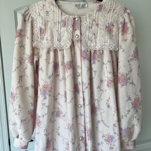 Vintage Komar Cottagecore Floral Lace-Trim Button-Up Nightgown